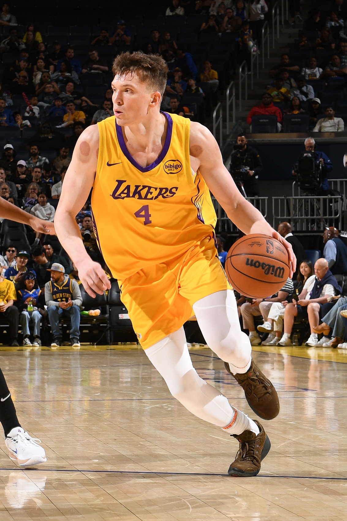 开云-幸无大碍！湖人夏联主帅：克内克特退赛原因是小腿抽筋