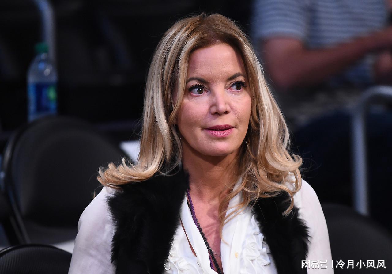 湖人消息：球队老板易主，老詹不改决定，备用引援计划曝光