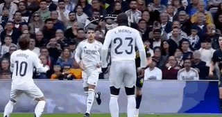 开运体育手机APP下载-莫德里奇：世界波？很简单，控球，射门，进了